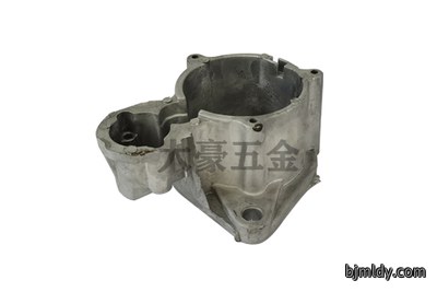 4D31前壳